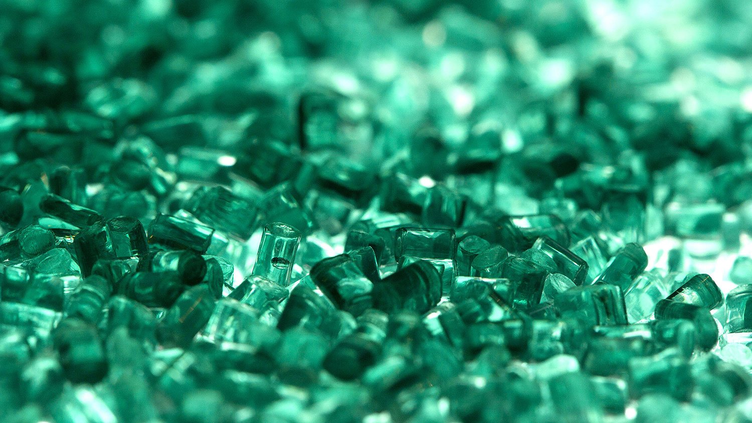 Our Limay plant in France produces high-quality rPET for your food packagings